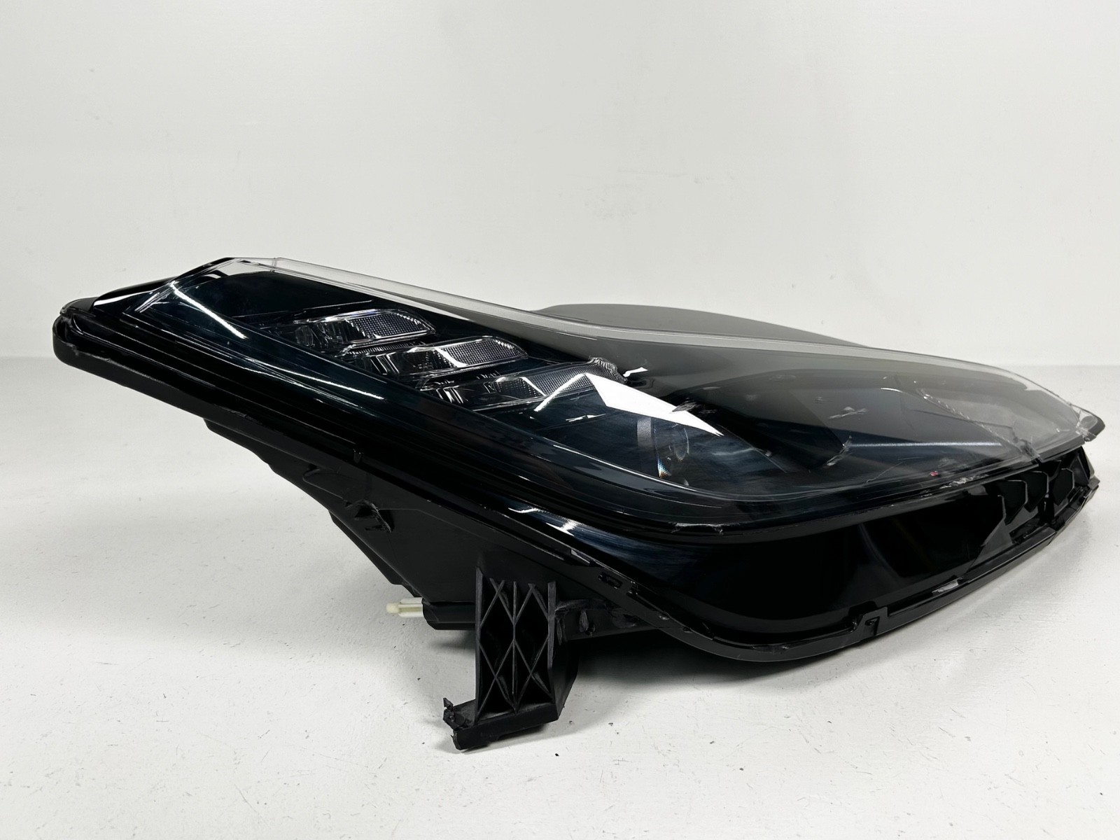 FOR PARTS! 2018-2024 FERRARI PORTOFINO M RIGHT RH SIDE LED HEADLIGHT OEM 343480