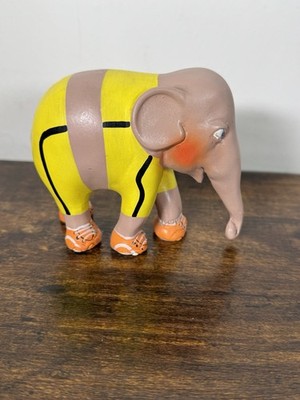 Elephant Parade ''Bolt'' London 2010 Thanomsri Meesanga Ltd Edition 26/500 Rare