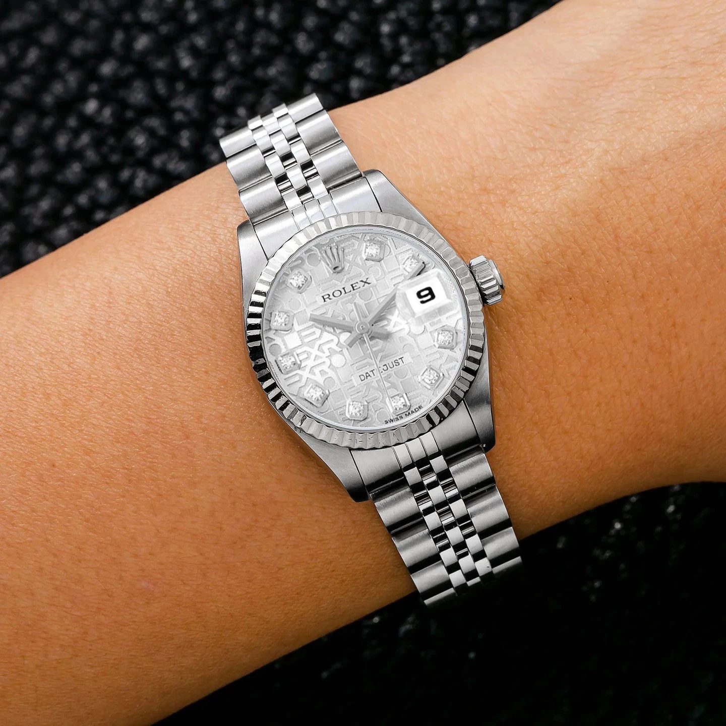 Rolex Datejust 26mm Silver Anniversary Dial Jubilee Bracelet 79174 - Picture 1 of 7
