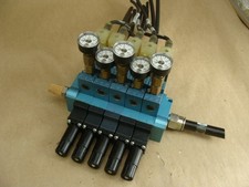 BANK OF 5 MAC SOLENOID VALVES 45A-MAJ-DDAJ-1KJ W/BIMBA GAUGES 24VDC 5.4W