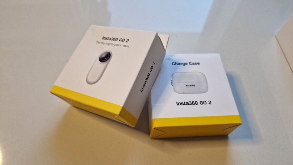 New* Insta360 GO2 32GB action camera with accessories | eBay New* Insta360 GO2 32GB action camera with accessories | eBay