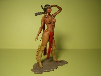 1/18 FIGURE  GIRL  SUMATI  VROOM  PAINTED  FOR NOREV  EXOTO  MINICHAMPS  CMR