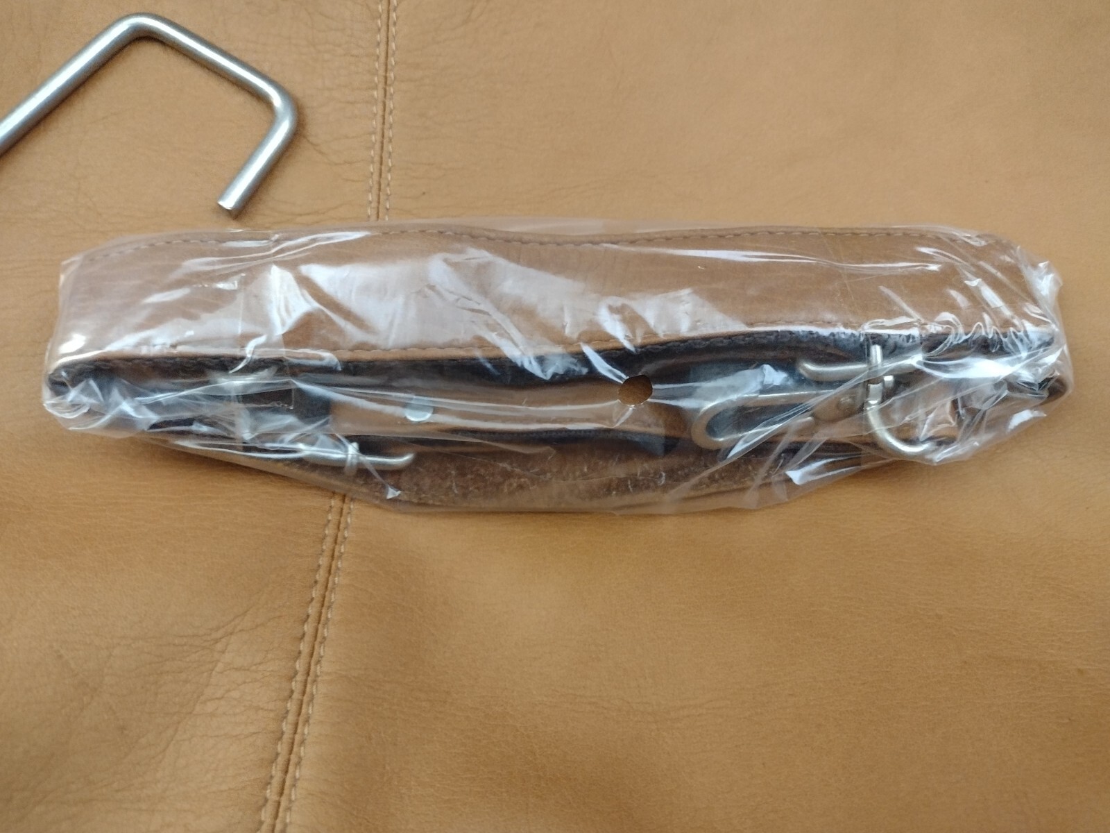 PIEL Leather Tri-Fold Garment Bag 3035 Beautiful Soft Leather