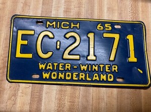 1965 Michigan License Plate # EC-2171 Water Winter Wonderland