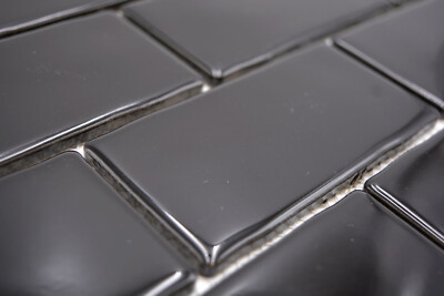 Mosaïque Noire Brillante Effet Brique – Céramique Rectangulaire 100x50 Mm, 1 Tapis 265x309 Mm