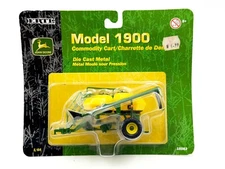 1/64 John Deere Model 1900 Commodity Cart