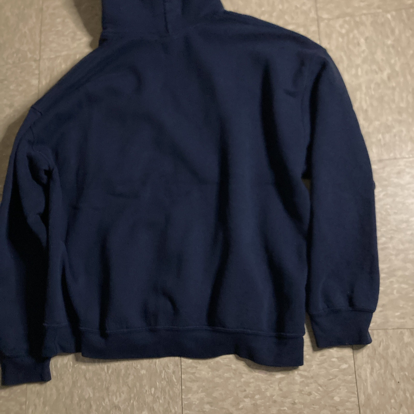 FDNY Engine 69 Navy Blue Hoodie In A Mens XL Heavyweight Gildan Dry Blend 