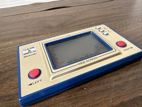 Nintendo FR-27 Fire Game and Watch Wide Screen 1981 (game only) UNTESTED