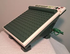 Medi-Rub Massager 2000 Plus MR-3F 2 Speed Vibrating Foot Massager Works Great!