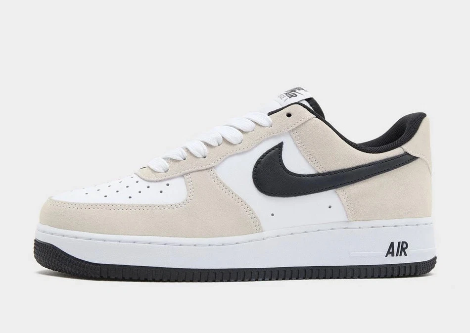 Nike Air Force 1 '07 LV8 Men's Shoes in White
Opens in a new window or tab