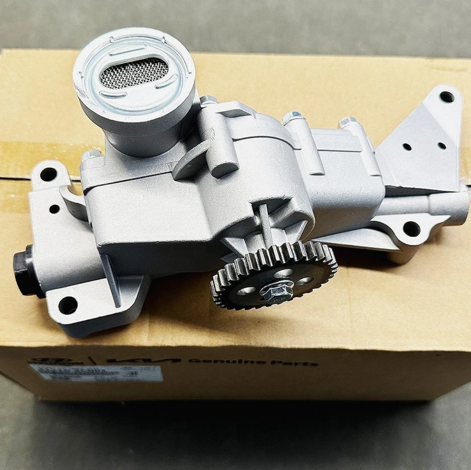 New Oil Pump For 2010-2014 Hyundai Genesis Coupe TURBO 2.0L 213102C001 Foto 3 de 4