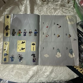 LEGO BATMAN 7783 The Batcave: The Penguin And Mr Freeze&rsquo;s Invasion 2006 SEE DESC