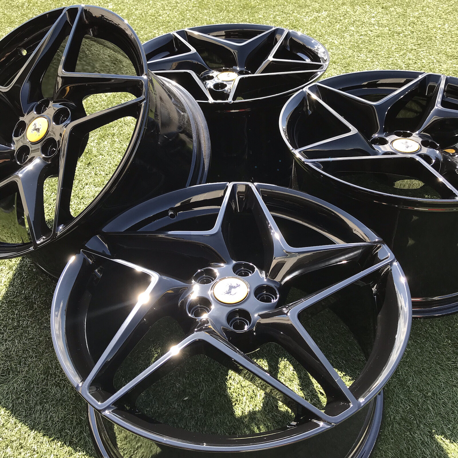 20" FERRARI F8 TRIBUTO WHEELS RIMS OEM STOCK 2021 SET 488 BLACK GENUINE