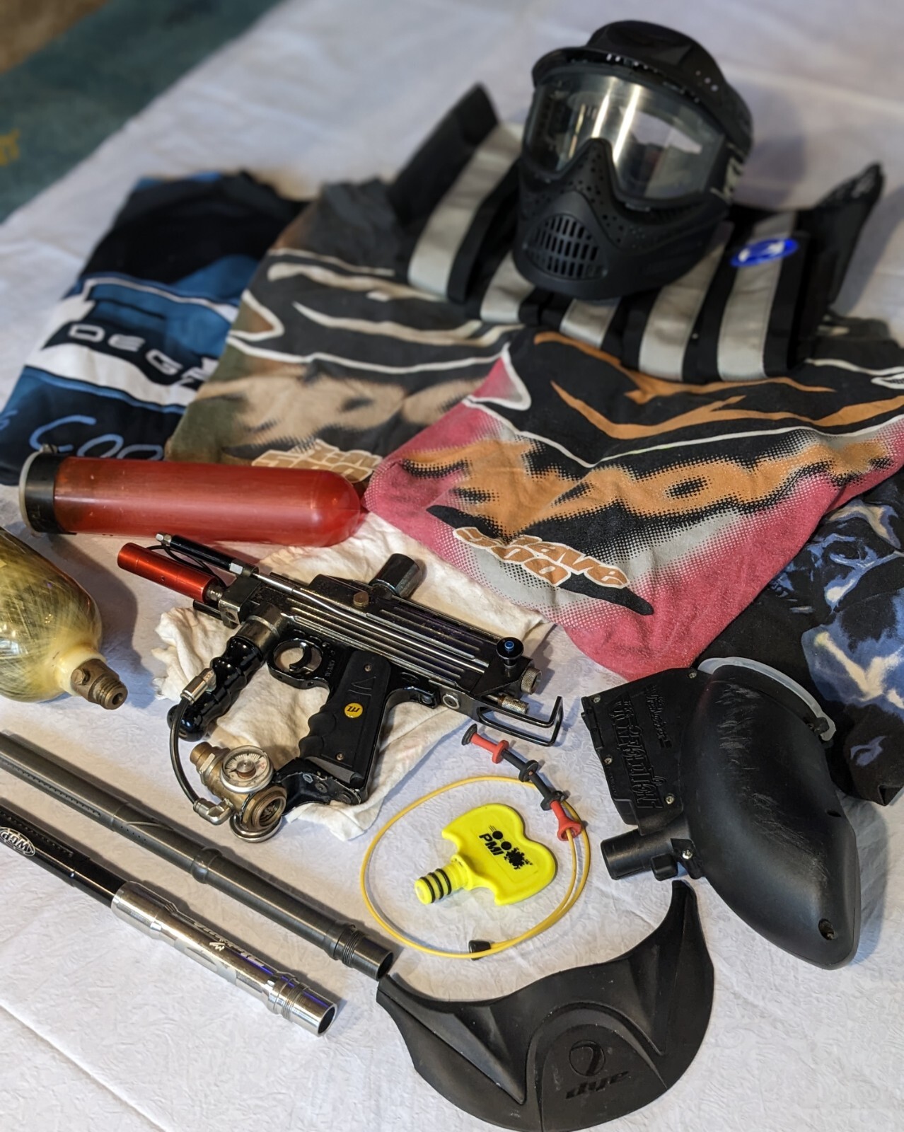 Vintage Pro Paintball Bundle Custom WGP Auto cocker, JT Mask/ Jerseys