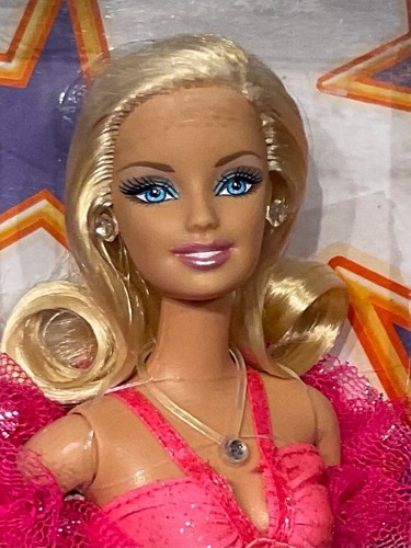 2009 Superstar Barbie doll NRFB 50th Anniversary T2408 repro 1977 - Imagen 3 de 8