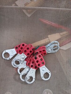 9 Pcs Master Lock Safety Lock-outs