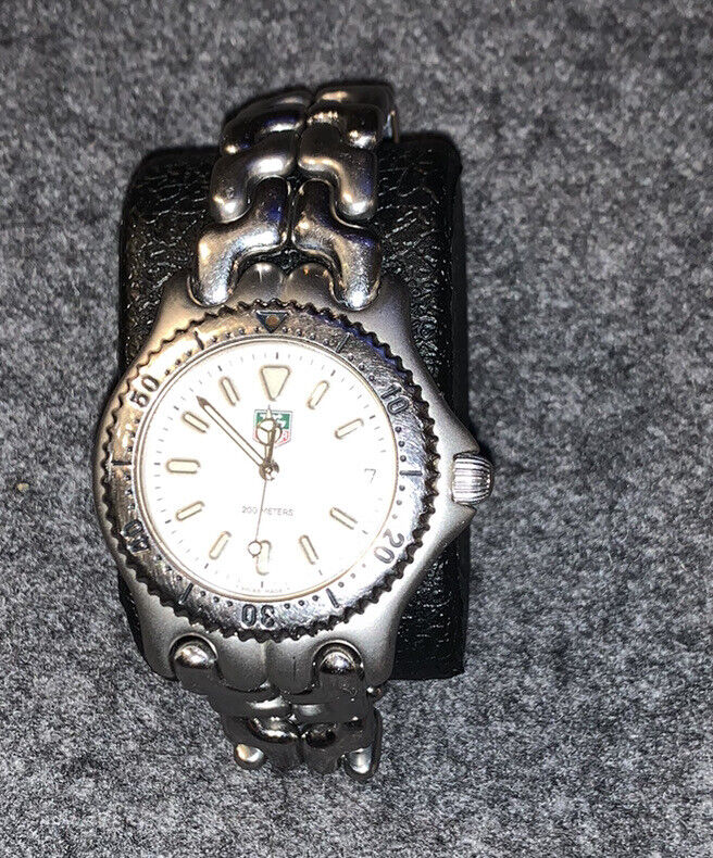 s-l1200.jpg s-l1200.jpg
