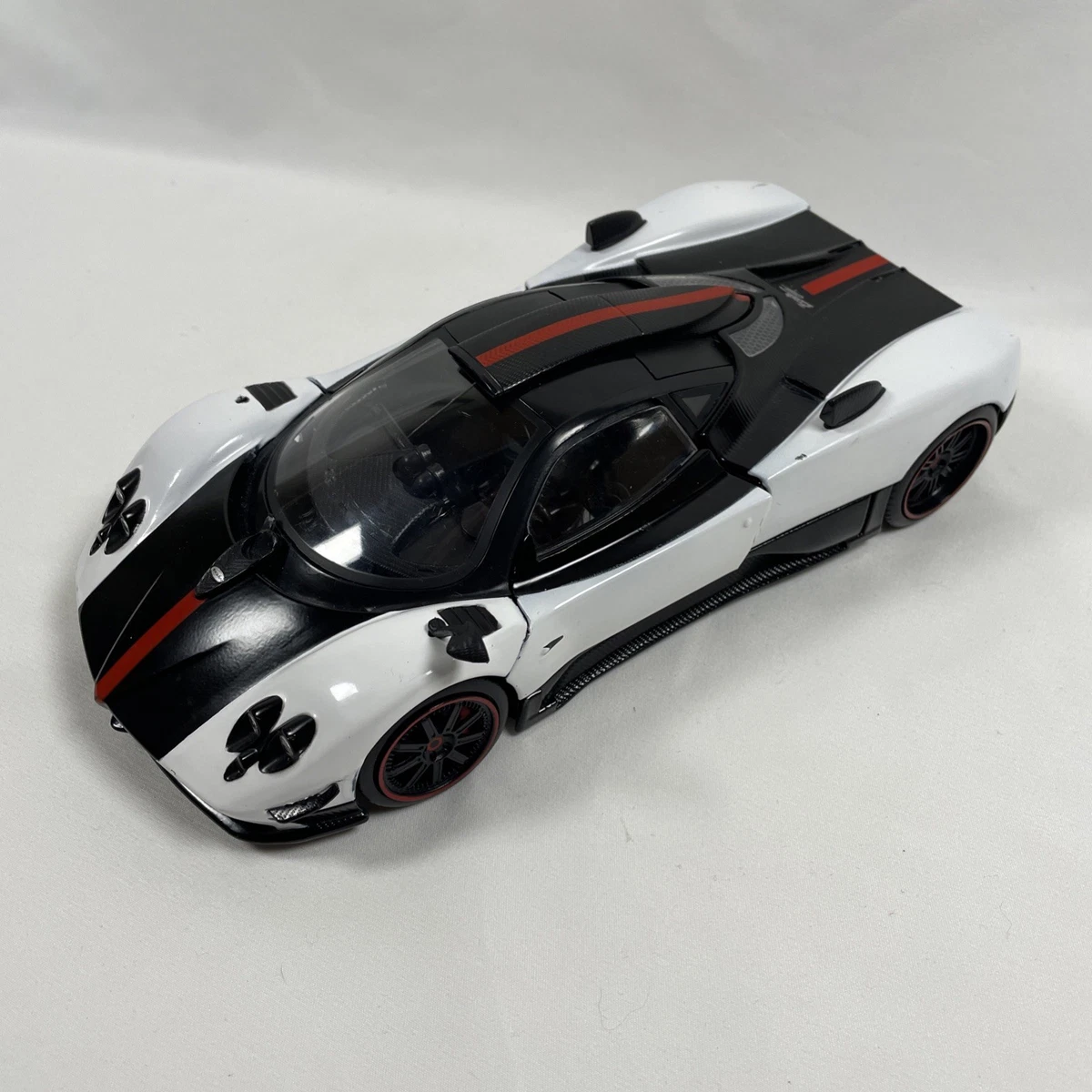 MOTORMAX Pagani 1:18 Diecast & Toy Vehicles for sale - eBay