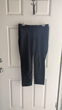 Ladies Mossimo Black Chino Cropped Pants Size 4