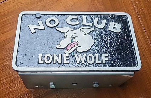 Vintage Cast Aluminum NO CLUB LONE WOLF Rare Car Club Plaque Collectable