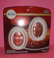 FEBREZE SMALL SPACES BAKED CINNAMON APPLES HOLIDAY Air Freshener 1 pack with 2 