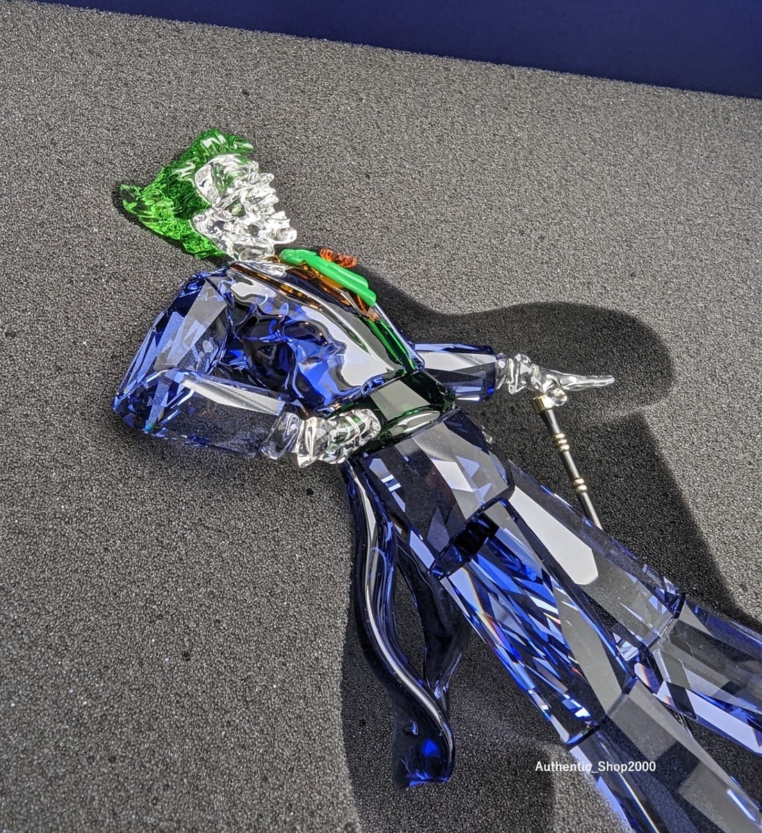 New SWAROVSKI 100% Genuine Crystal DC Comics The Joker Figurine