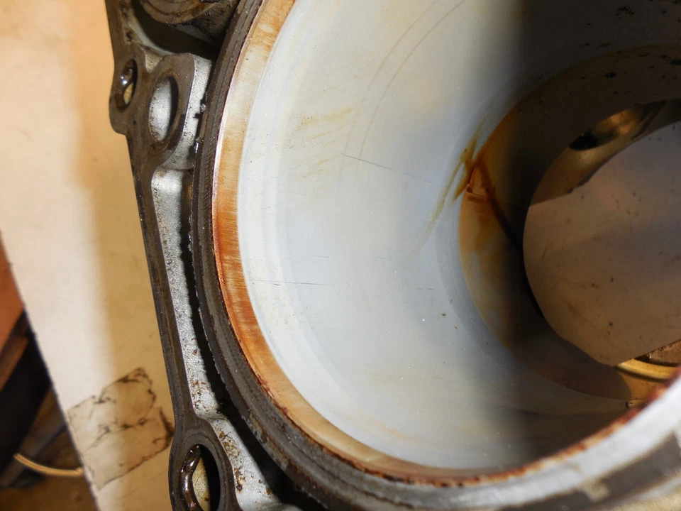 01-05 Mercedes Benz W203 C240 2.6L M112 Sedan Bare Engine Block Motor Assy - Image 3 of 4