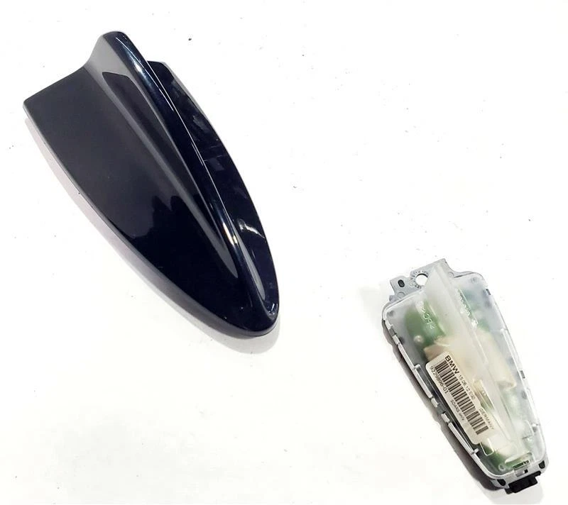 2013 BMW 128I OEM 30001721bf Shark Fin Antenna Black - Image 3 of 4