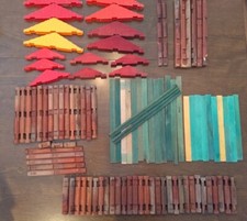 Lot Of Vintage Lincoln Logs Large Pieces building toys