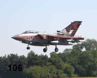 1 X PANAVIA TORNADO GR4 RAF 100 JAHRE FOTOGRAFIE 3
