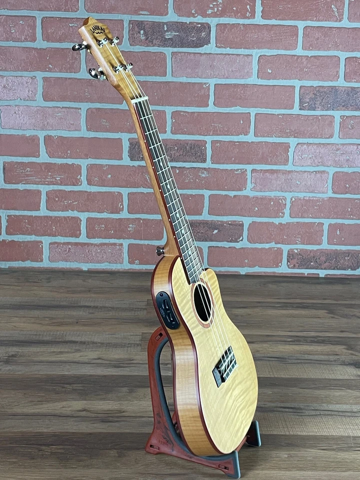 Lanikai Flame Maple Thin Concert Acoustic-electric Ukulele - Image 4 of 4