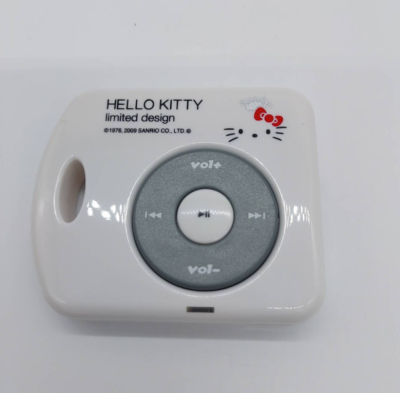 サンリオ　ハローキティ　MP３　プレイヤー　レトロ　希少　コレクション Vintage sanrio Hello Kitty MP3 Player HELLO KITTY 35th Anniversary