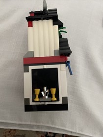 Lego Castle: Ninja 6093 Flying Ninja's Fortress with Instructions and Box