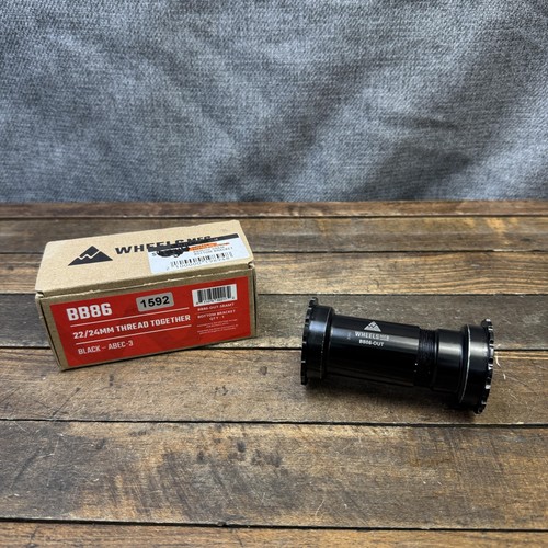 Wheels MFG BB86-OUT Bottom Bracket BB86 22/24mm Thread Together Black ABEC-3