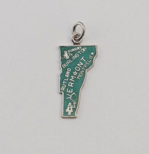Vintage Sterling Silver Enamel Vermont Charm Pendant State Souvenir - 1.3g