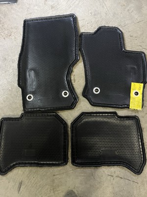 NEW OEM 2025 TOYOTA 4RUNNER BLACK CARPET FLOOR MATS TRD OFF ROAD WITHOUT 3RD ROW