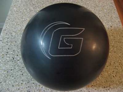 900グローバル　ハニーバジャーU78 15ポンド ULTRA RARE 900 Global Honey Badger u78 urethane bowling ball 15 lb