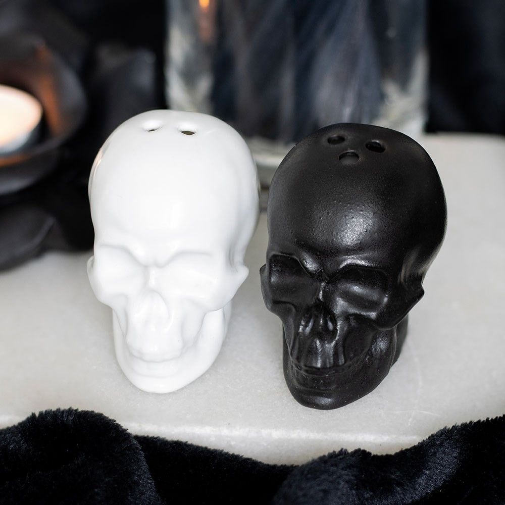 Skull Salt and Pepper Shaker Set Cruets Black and White Gothic Novelty Gift