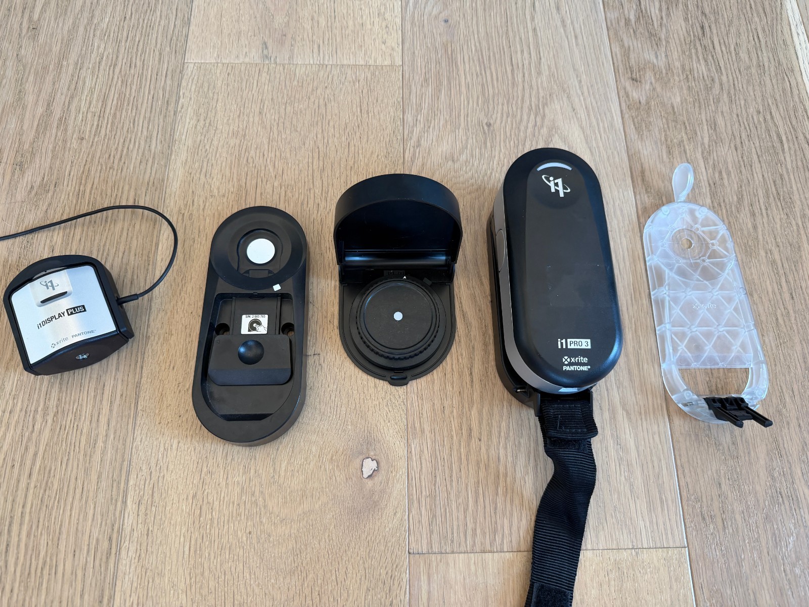 X-Rite i1 Pro 3 Spectrophotometer + i1 Display Plus Colorimeter Kit – Used