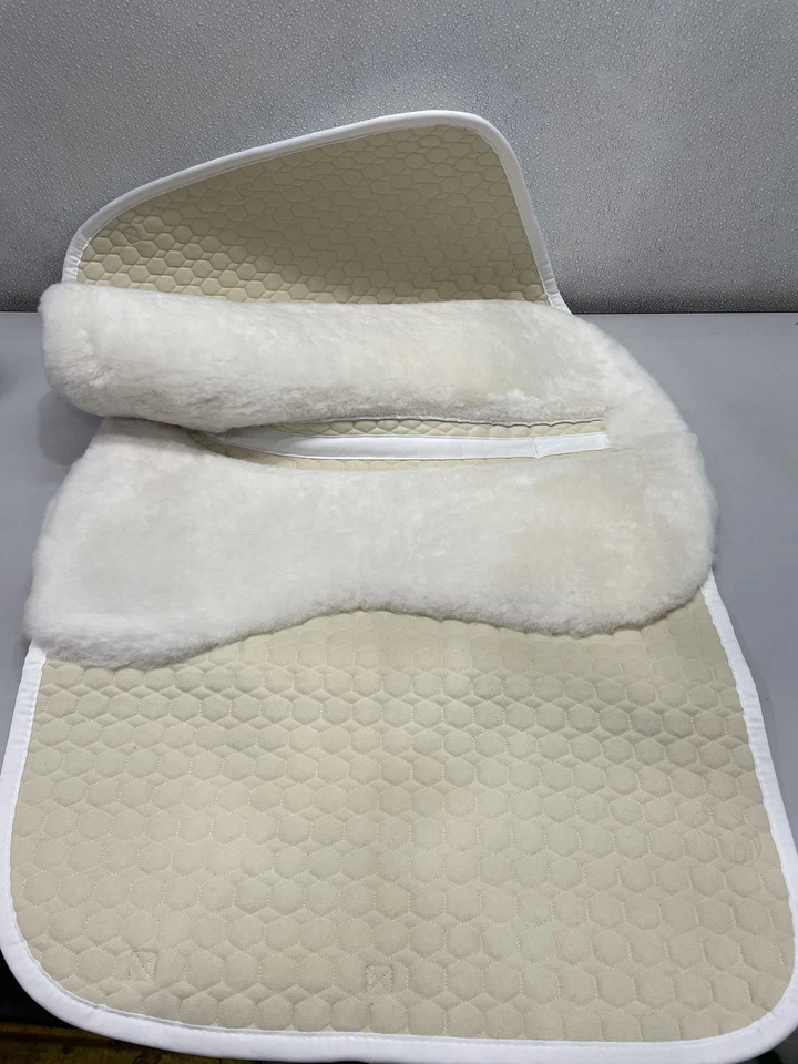 Almohadilla cuadrada mate con solapas desnudas y borde frontal grande, blanca Foto 3 de 4