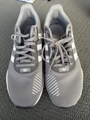 Adidas Männer Gr. EU 42 2/3 Originals Swift Run RF Grey Mesh Trainers