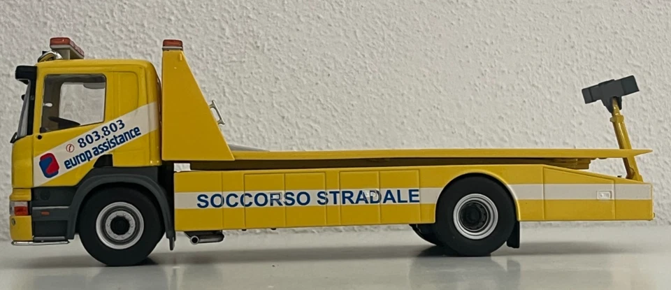 CAMION D'EPOCA   SCANIA 320 P SOCCORSO STRADALE   DEAGOSTINI 143 - Immagine 2 di 4