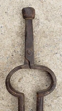 Antique 18th-19th C Hand Wrought Forged IRON Hearth TONGS Fireplace GC