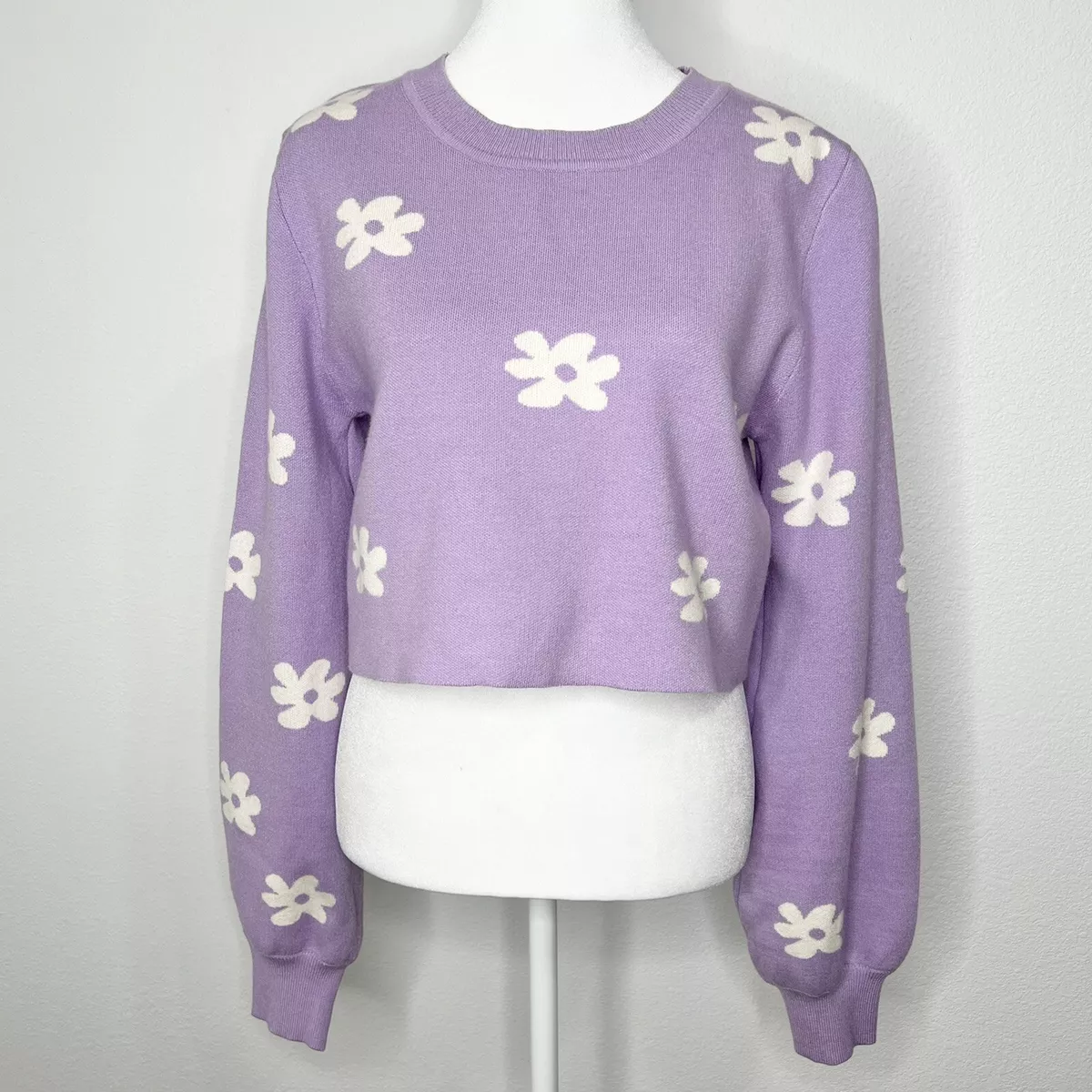 Blue Blush Purple & White Retro Flower Power Floral Cropped