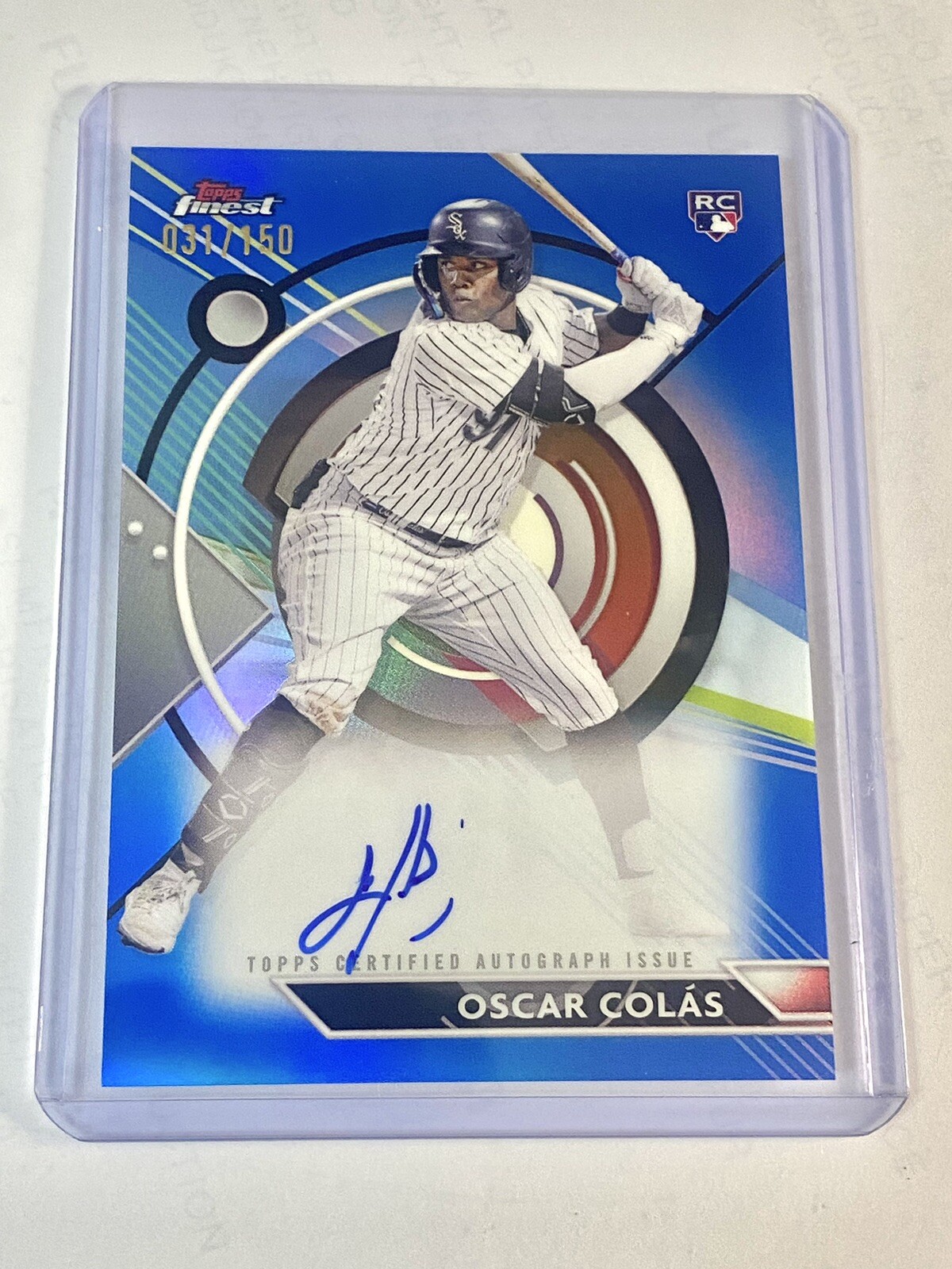 2023 Topps Finest Oscar Colas RC Auto Blue Refractor /150 Chicago White Sox ⚾️