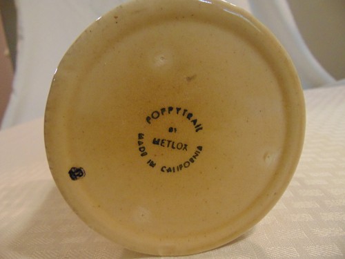 Metlox Pottery Poppy Trail California Provincial Rooster 16 Oz Pitcher 6" - Picture 4 of 6