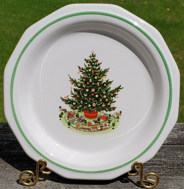 Pfaltzgraff CHRISTMAS HERITAGE 7" bread and butter plate eBay