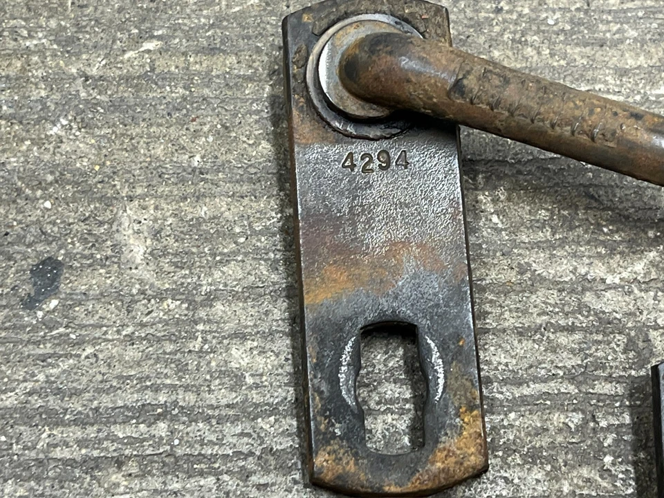 Kit de acoplamiento Hurst, #373-8618, palancas, varillas y soportes, Muncie, Saginaw? Foto 2 de 4