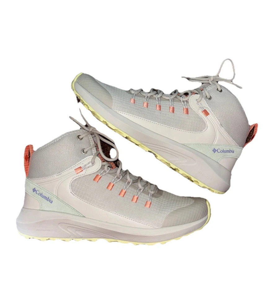 NWOT Woman’s Columbia Hiking tennis shoes size 10 - Image 4 of 4
