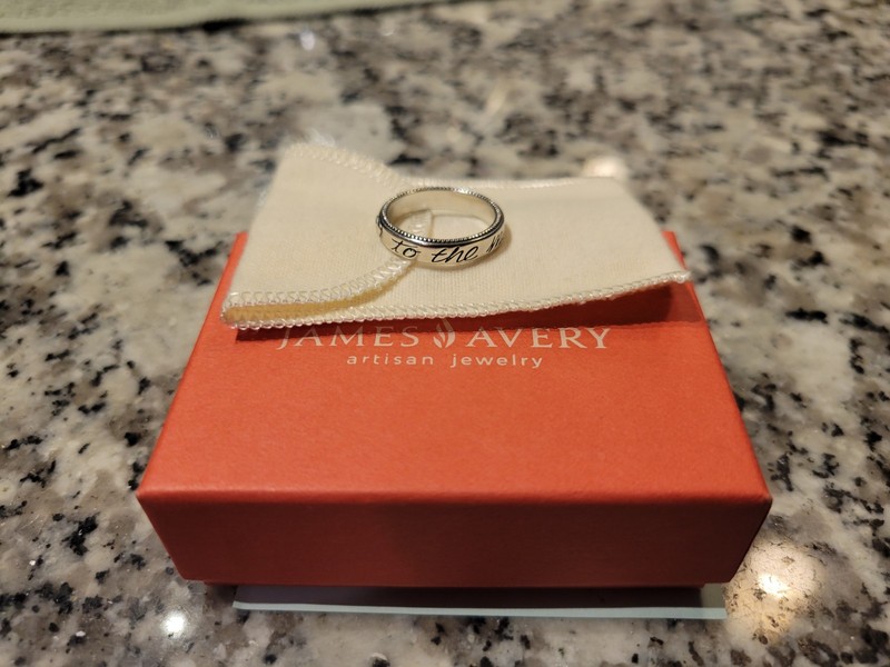 James Avery Silver Ring To the Moon and Back Size 8.5 With Box And Pouch Retired